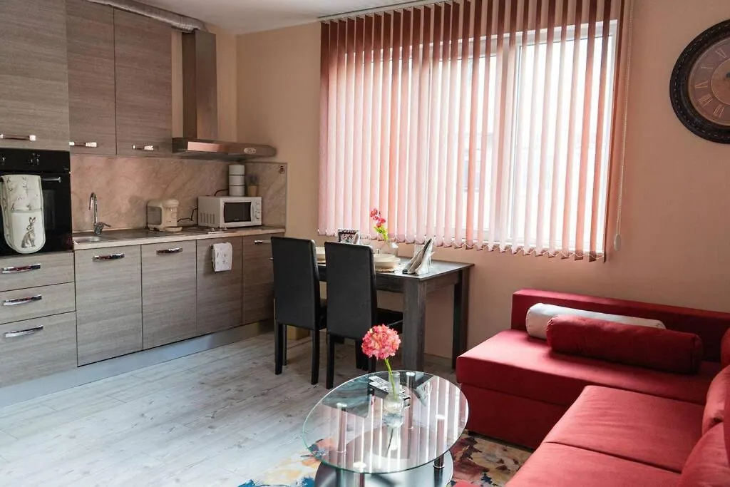 Modern & Bright 1Bd Apartment Near Main Square Filibe