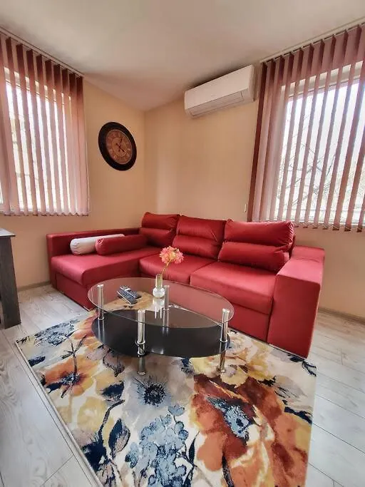 Modern & Bright 1Bd Apartment Near Main Square Filibe